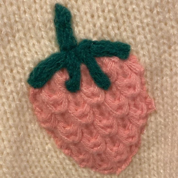 BNWT Luna Ivy Strawberry Crochet Cardigan Sweater - Picture 3 of 5
